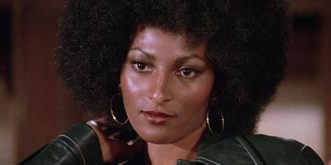 Pam Grier Explains Why She Insisted on Nude Scenes in Her。